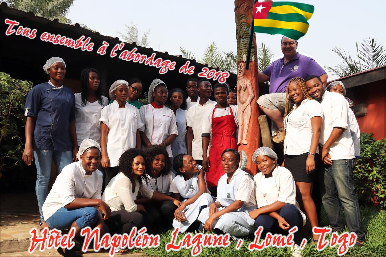 לומה Hotel Napoleon Lagune מראה חיצוני תמונה